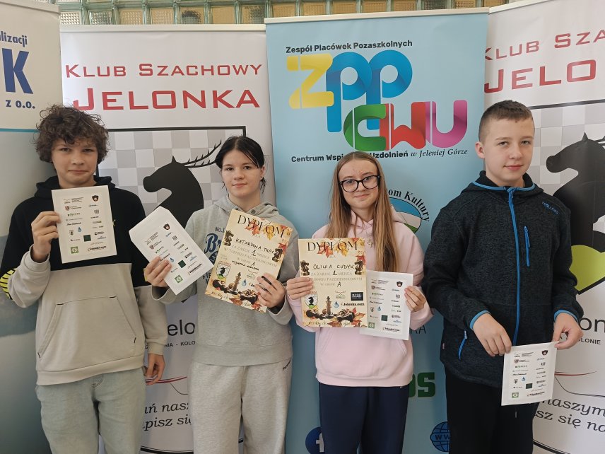 14 kategorii w Turnieju Październikowym:)